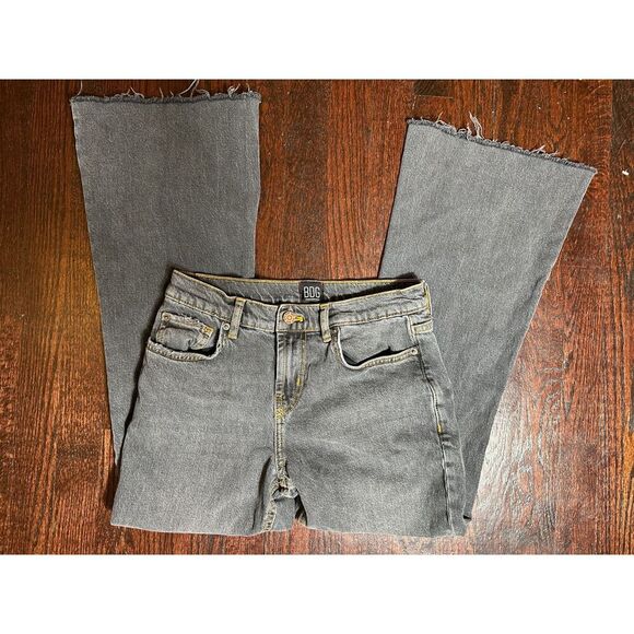 Urban Outfitters BDG y2k Gray Low Rise Boot Cut Jeans Size 28 - Picture 1 of 11
